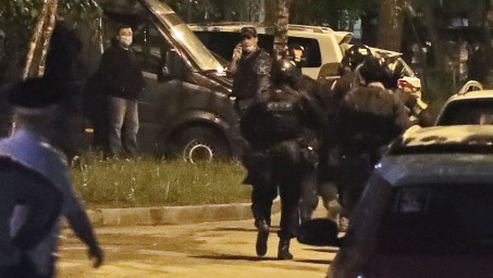 Правоохранитель получил ранение при задержании стрелка на юго-западе Москвы