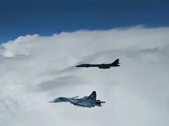 Эксперт объяснил перехват стелс-бомбардировщиков США над Черным морем