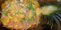 Салат из ананасов с креветками
